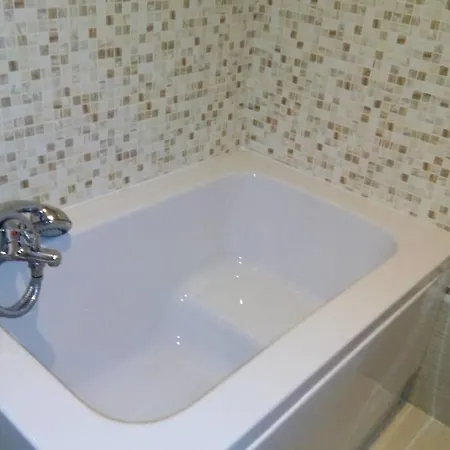 Maisonnette 2 2 Salle De Bains * Geu